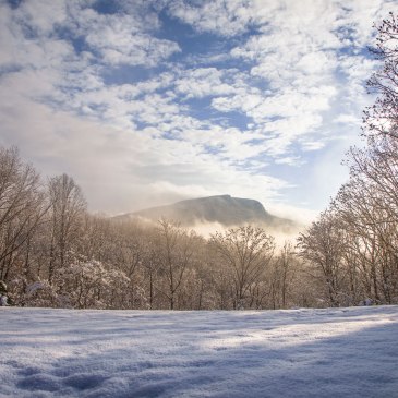 moore's knob. hanging rock, hanging rock state park, snow, December, singletree gun & plough